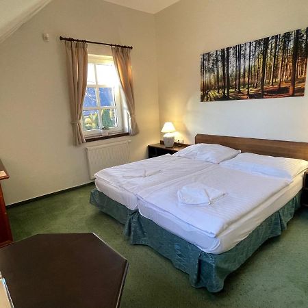 Bechneruv Statek Hotel Lány Eksteriør billede