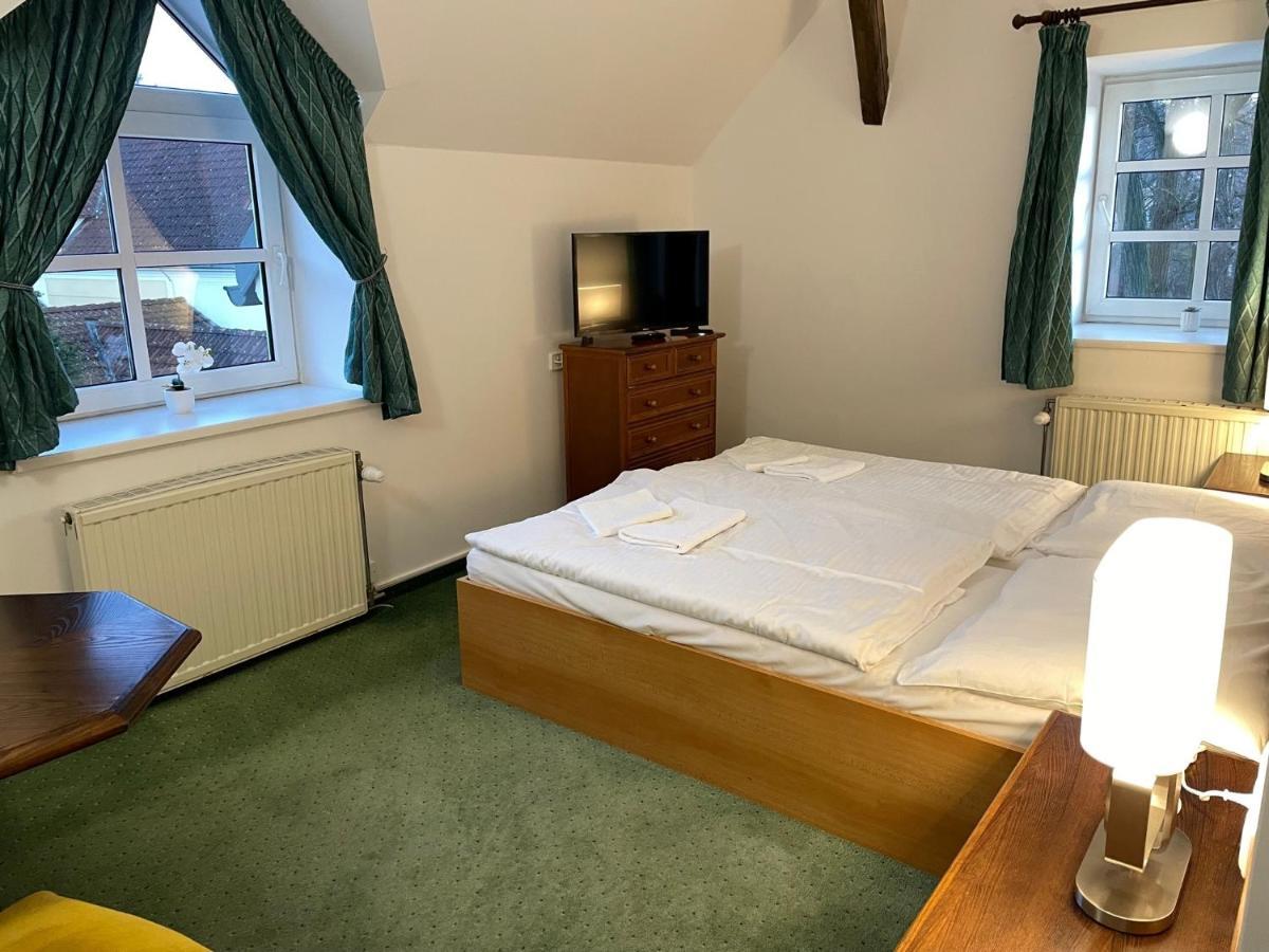 Bechneruv Statek Hotel Lány Eksteriør billede